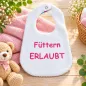 Preview: Baby Lätzchen Füttern erlaubt mit lustigem Spruch