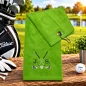 Preview: Golfhandtuch Hellgrün Personalisiert mit Golfschläger und Initialen