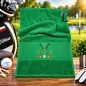 Preview: Golfhandtuch Grün Golfschläger in Goldfarbe Personalisiert mit Initialen