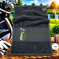 Preview: Golfhandtuch Mittelgrau Personalisiert mit Golftasche und Namen in Dunkelgrün