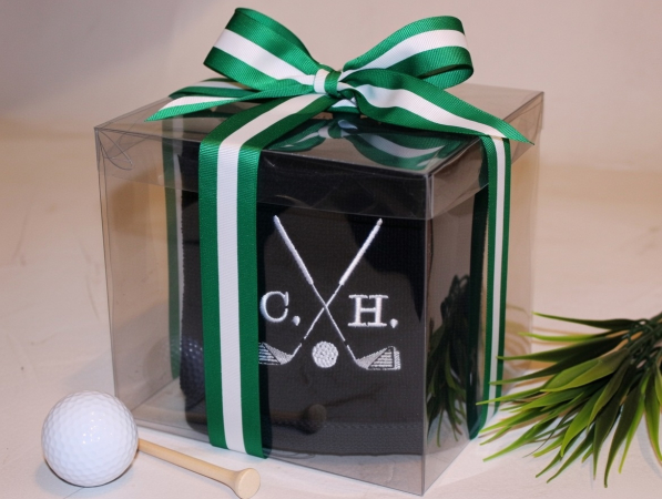 Golfhandtuch mit Namen bestickt