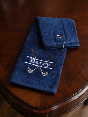 Personalisiertes Golfhandtuch mit Name bestickt