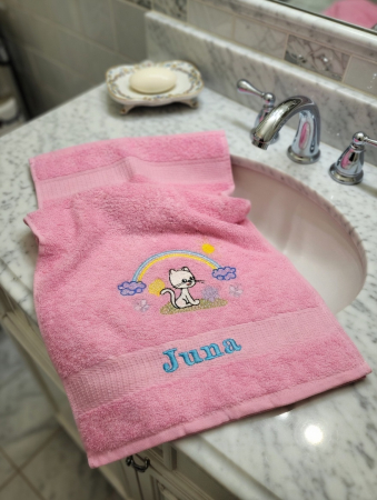 Preview: Handtuch mit Katzen besticken lassen