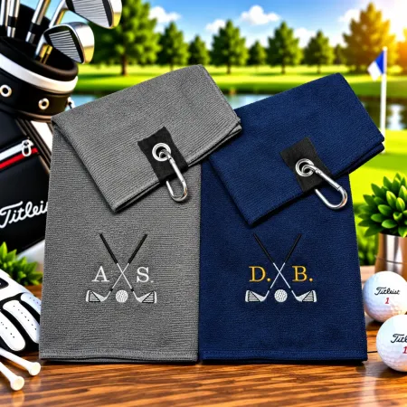 Golfhandtuch Microfaser Bestickt mit Golfmotiv und Initialen