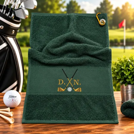 Golfhandtuch Dunkelgrün Golfschläger in Goldfarbe Personalisiert mit Initialen