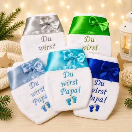 Bestickte Windel zur Ankündigung Du wirst Papa Tante in Hellblau