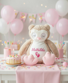 Preview: Lieferumfang: Stofftier ohne Dekoration. Bild: 