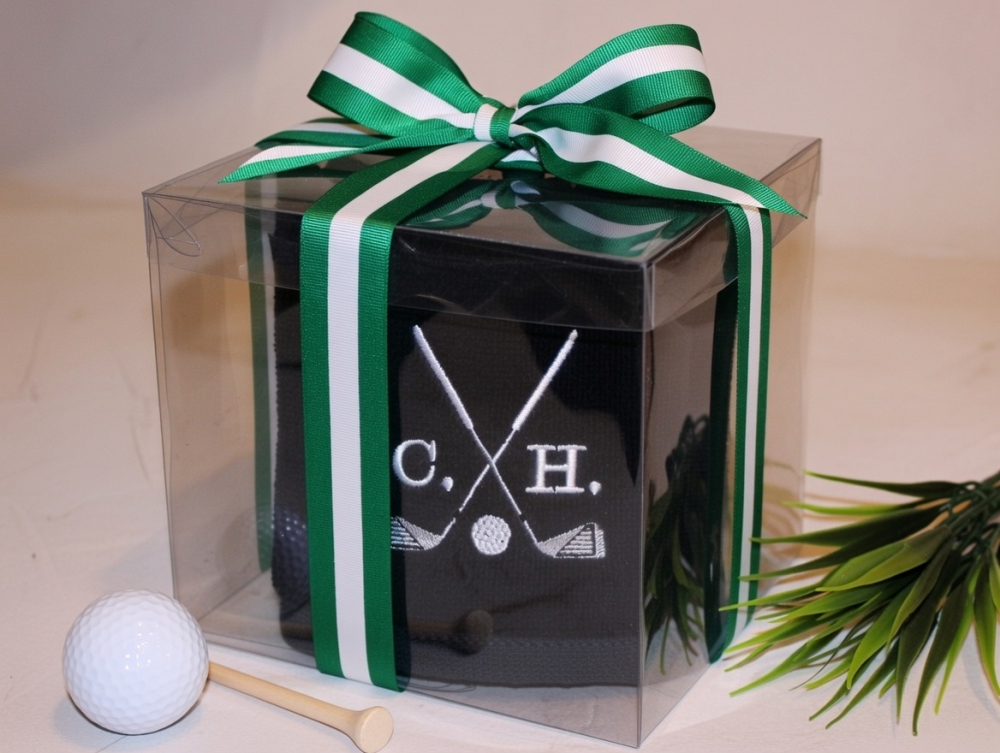 Golfhandtuch mit Namen bestickt