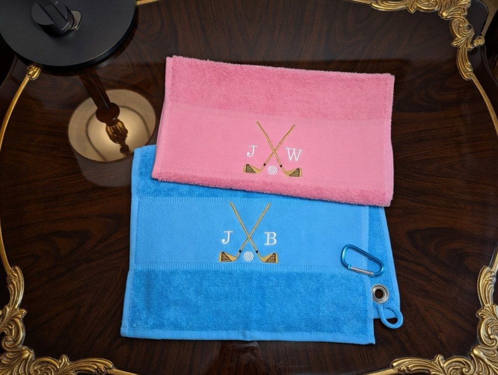Personalisierte Golfhandtücher mit Initialen