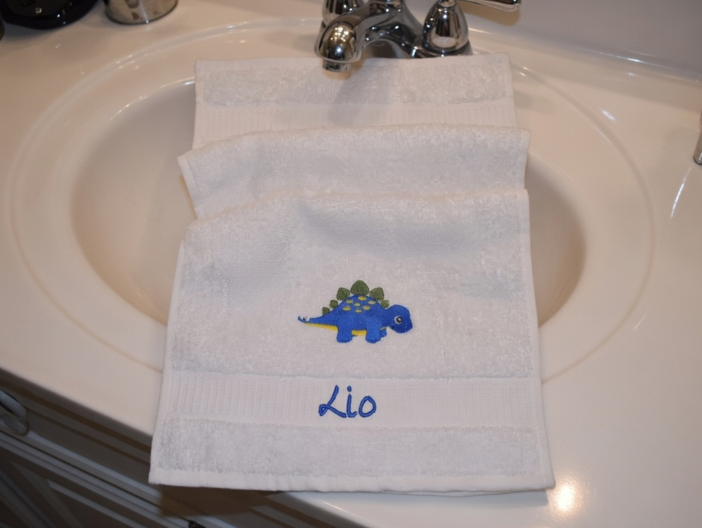 Dinosaurier Handtuch mit Namen personalisieren