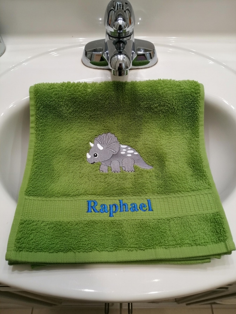 Dino Handtuch mit Namen