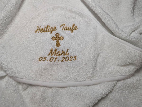 Kapuzenhandtuch zur Taufe mit Name