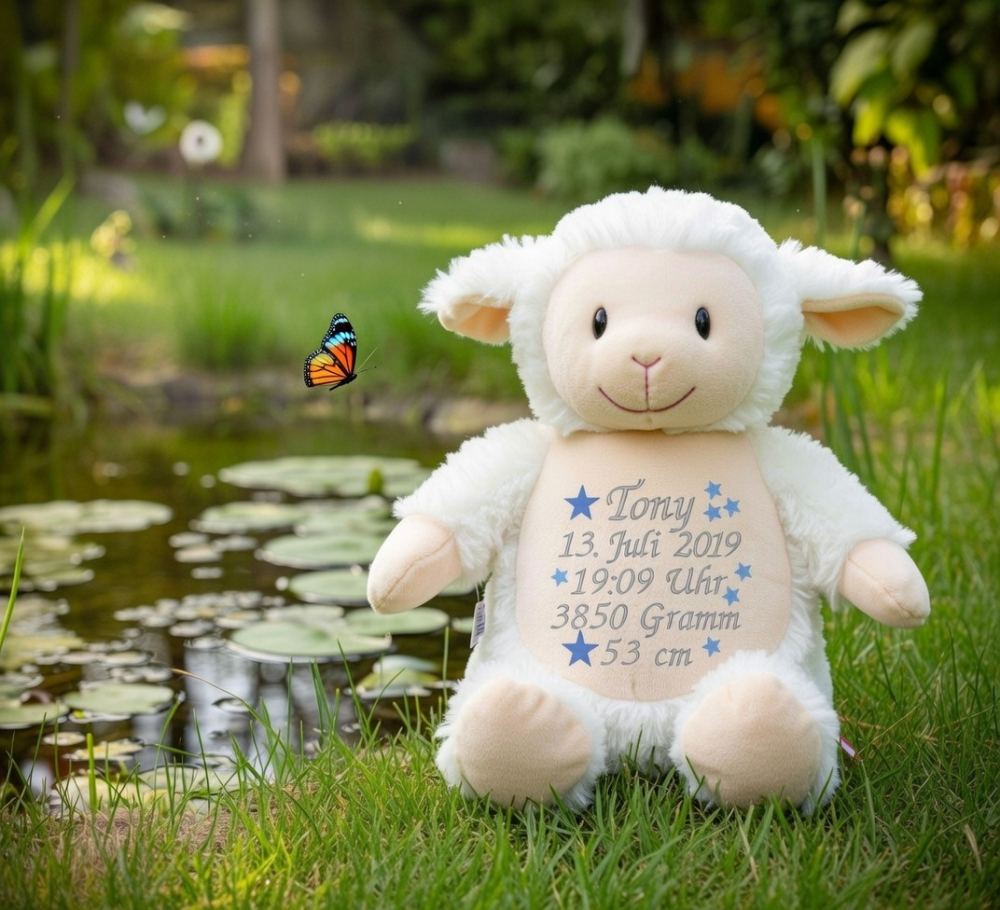 Lieferumfang: Stofftier ohne Dekoration. Bild: "KI-generierter Inhalt."