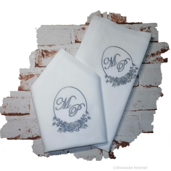 Stoffservietten mit 2 Monogramm bestickt