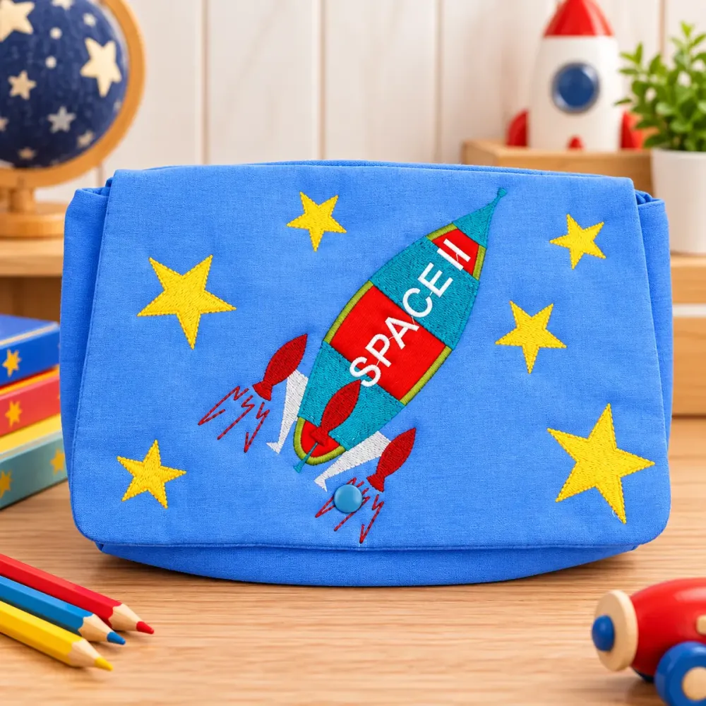 Windeltasche mit Raketenmotiv für Baby Wickelutensilien