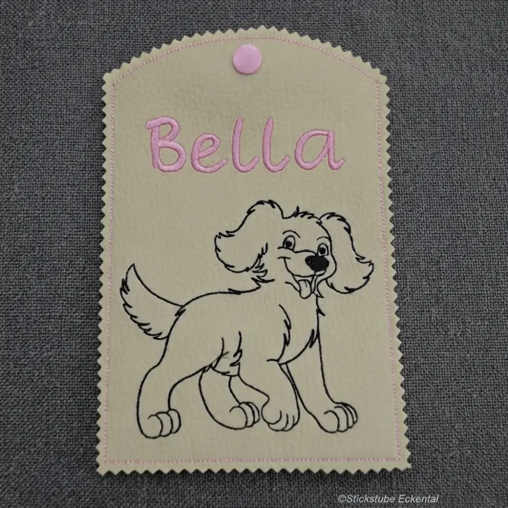 Impfpasshülle mit Hunderassemotiv Name Bella